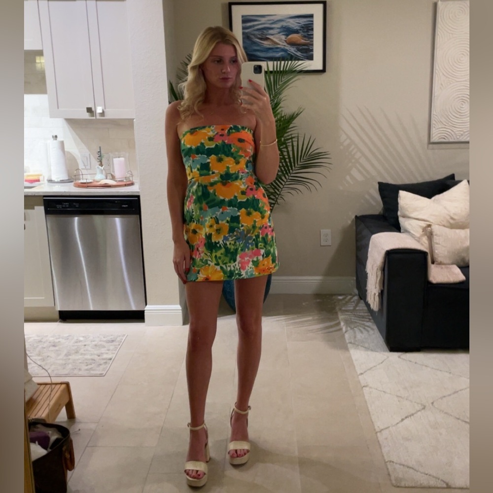 NWOT With Jèan Lala Dress - Picture 2 of 2